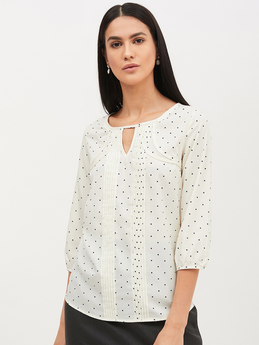 

Harpa Women Off-White & Navy Blue Printed Top
