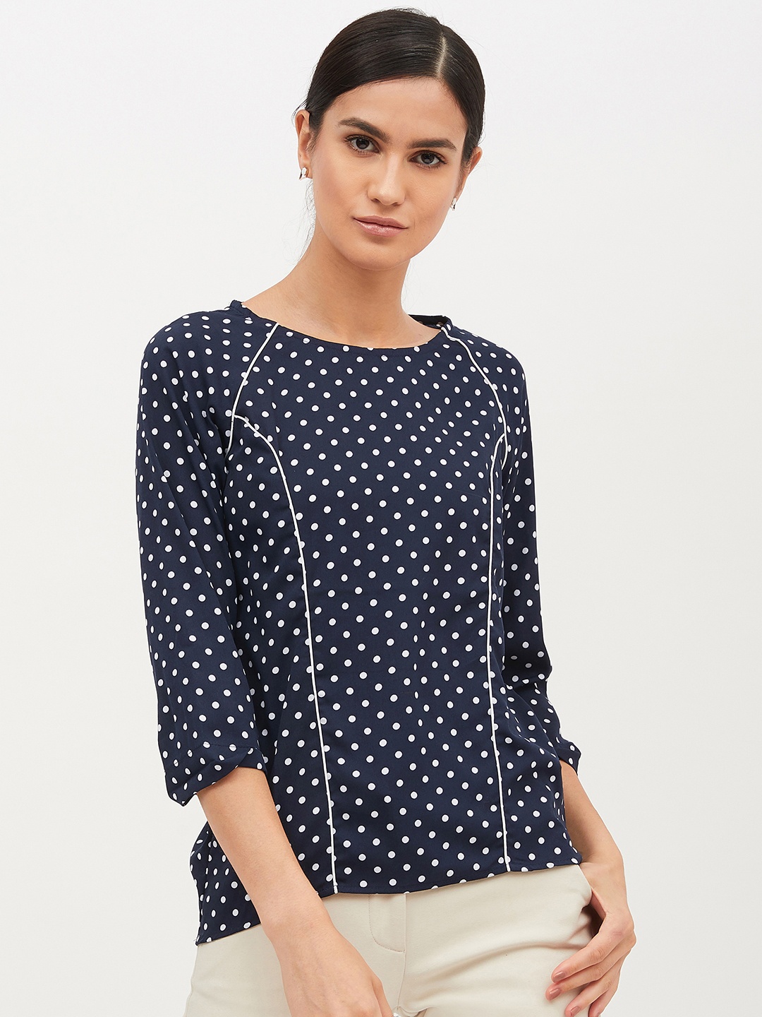 

Harpa Women Navy Blue & Off-White Printed Top