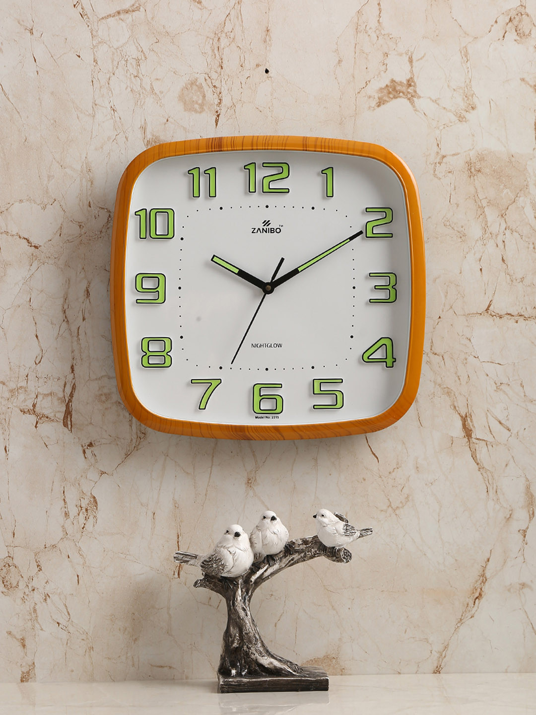 

ZANIBO Orange Square Solid Analogue Wall Clock