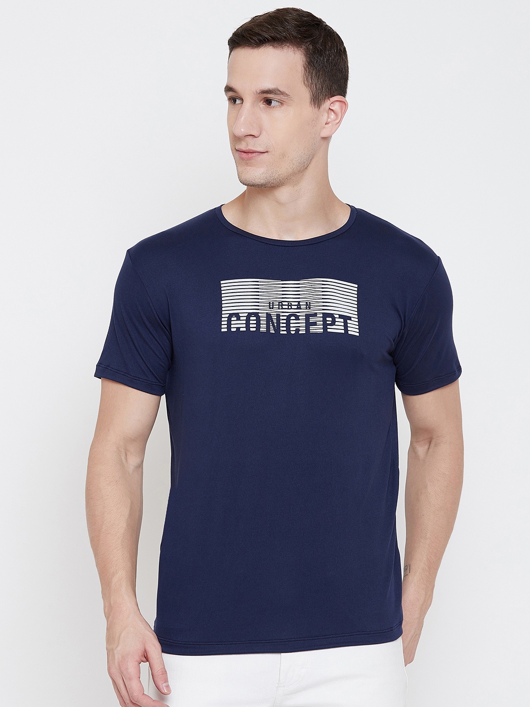 

armure Men Navy Blue Printed Round Neck T-shirt