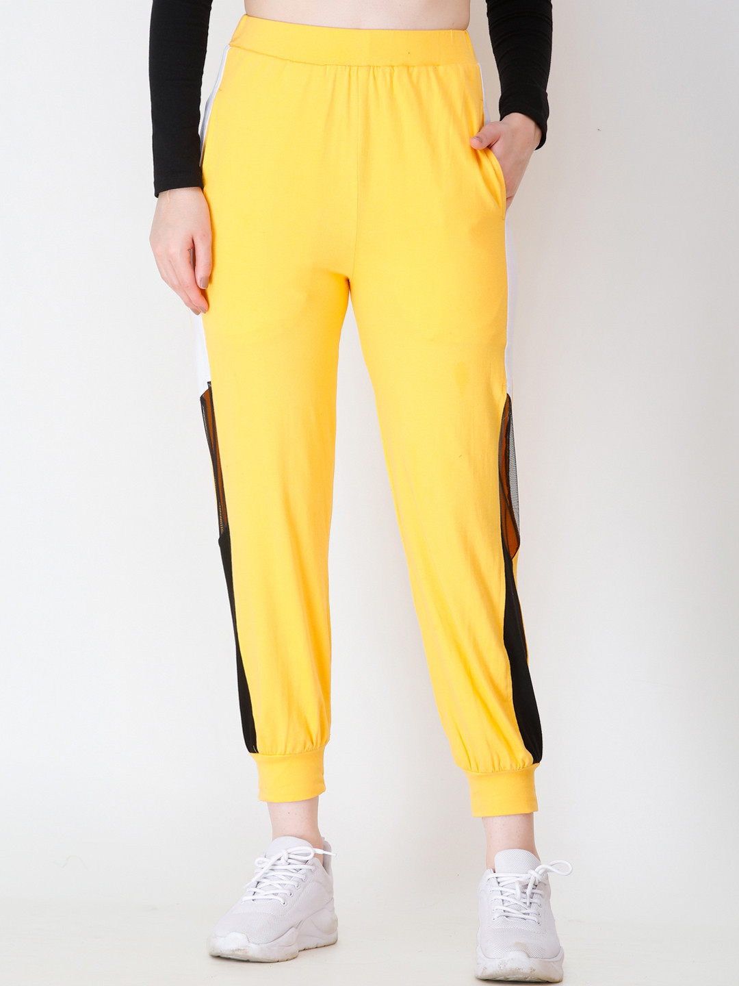 

SCORPIUS Women Yellow & Black Solid Joggers