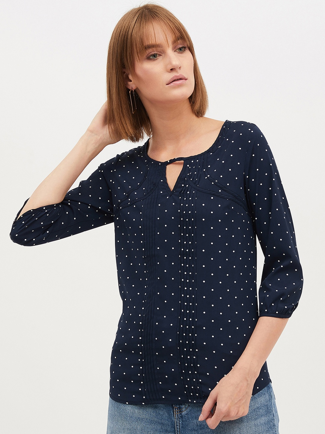 

Harpa Women Navy Blue & Off-White Printed Top