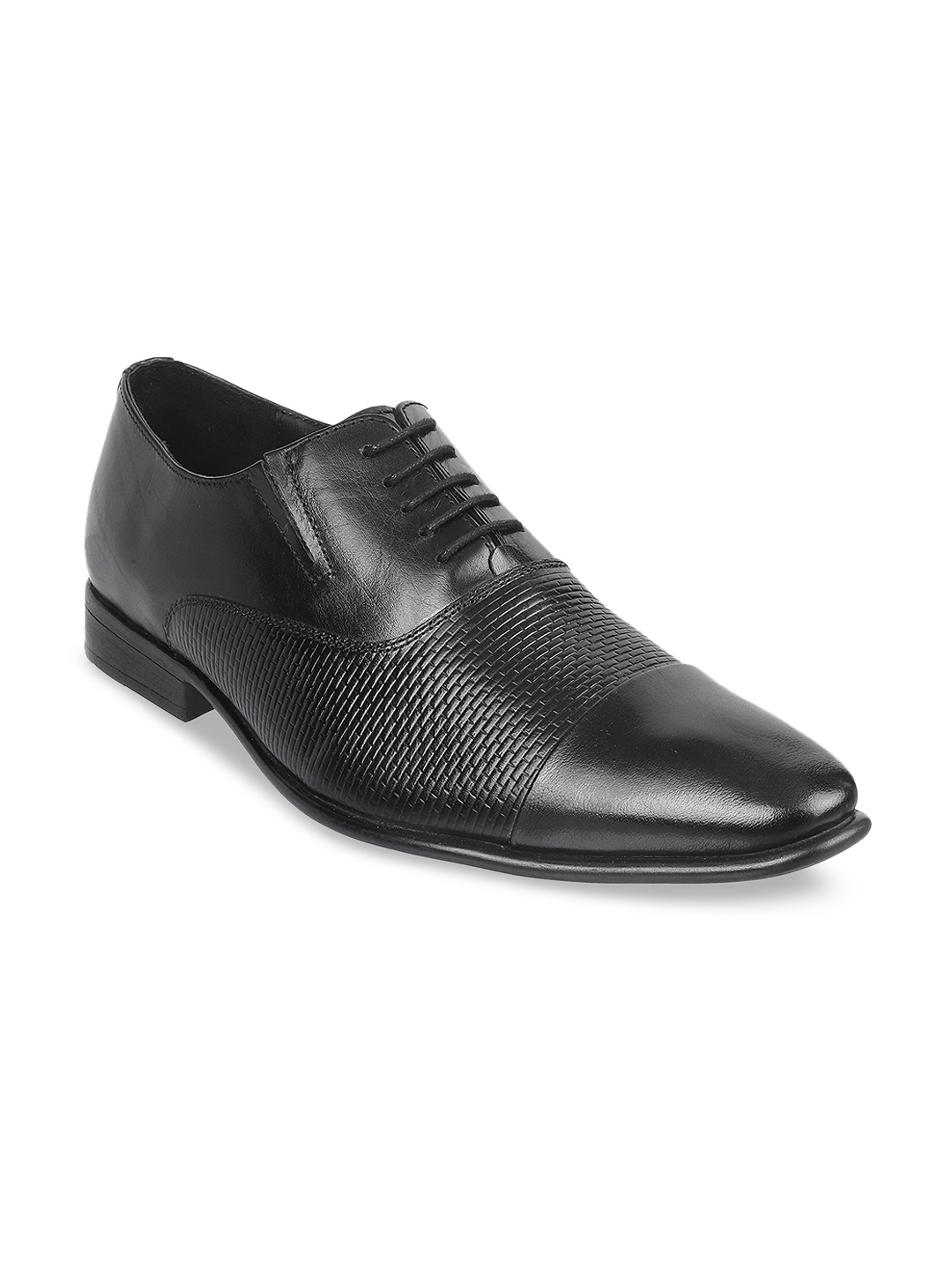 

Metro Men Black Textured Leather Formal Oxfords