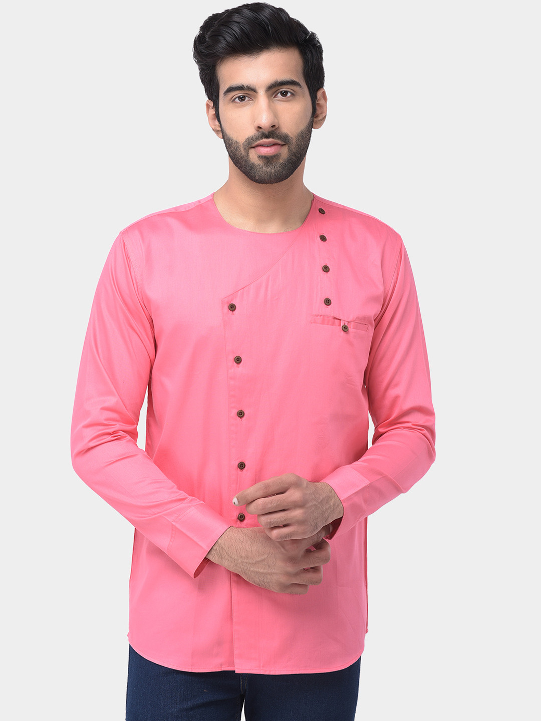 

SG LEMAN Men Pink Solid Straight Kurta
