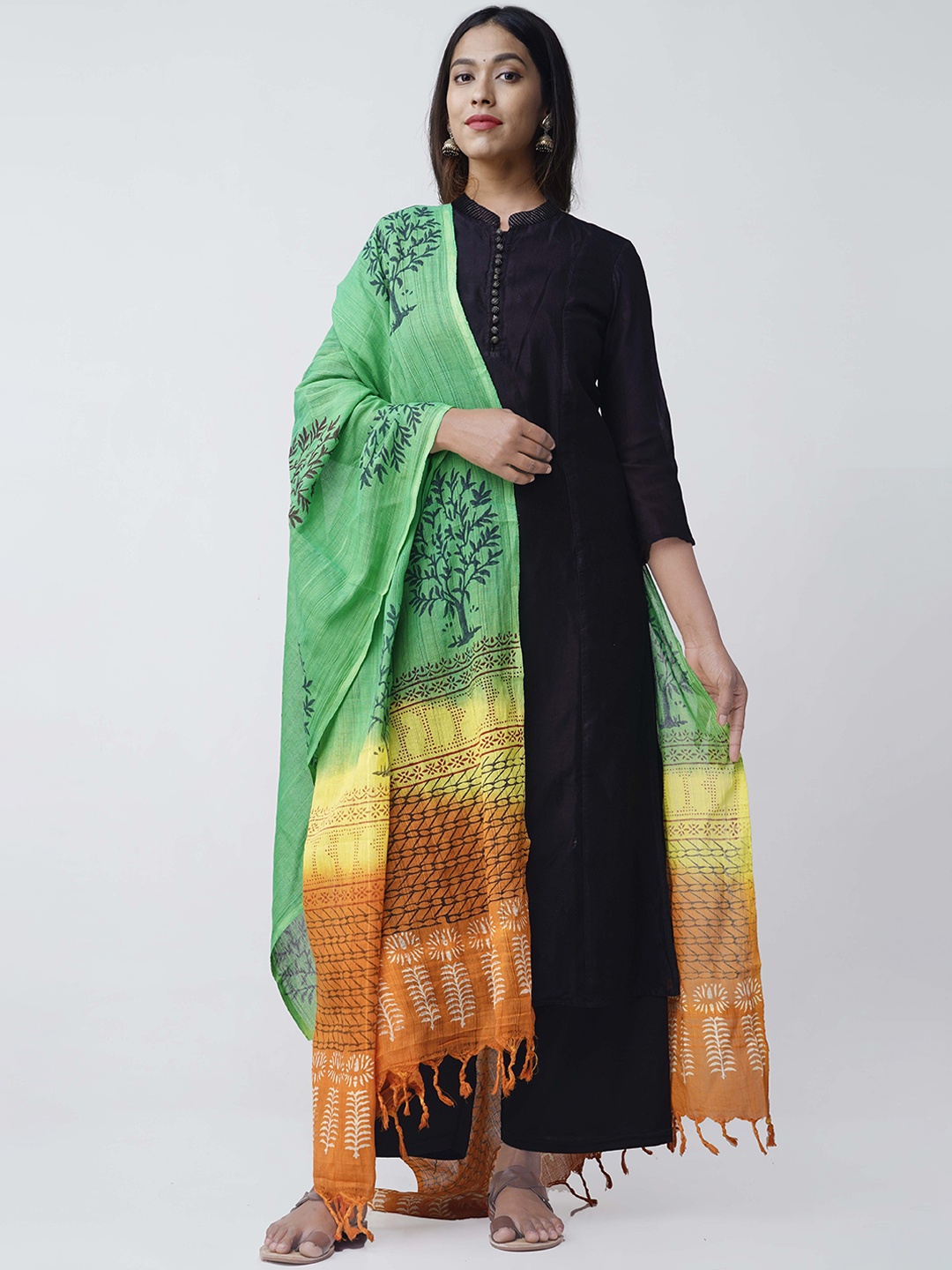 

Unnati Silks Green & Yellow Printed Cotton Dupatta