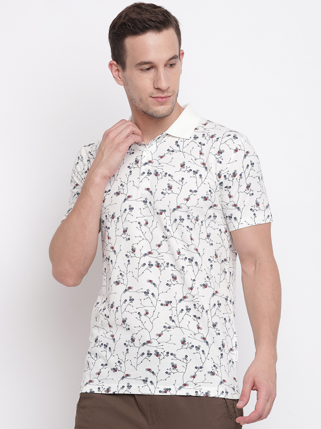 

LINDBERGH Men Off-White & Blue Printed Polo Collar T-shirt