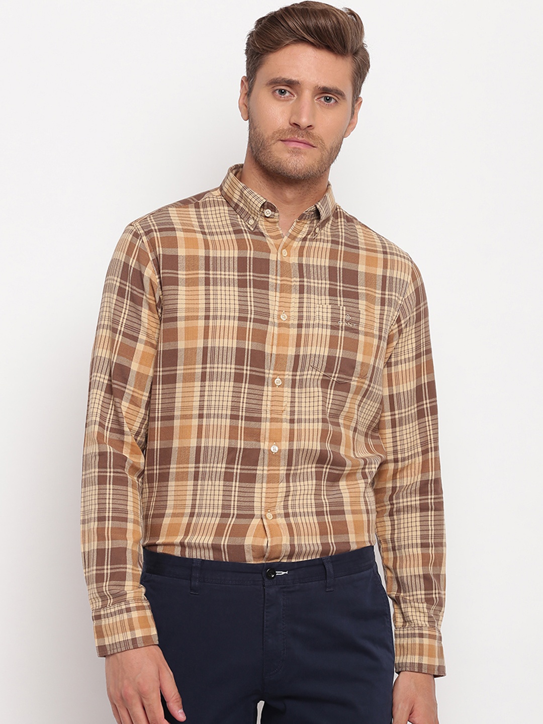 

GANT Men Brown & Beige Regular Fit Checked Casual Shirt