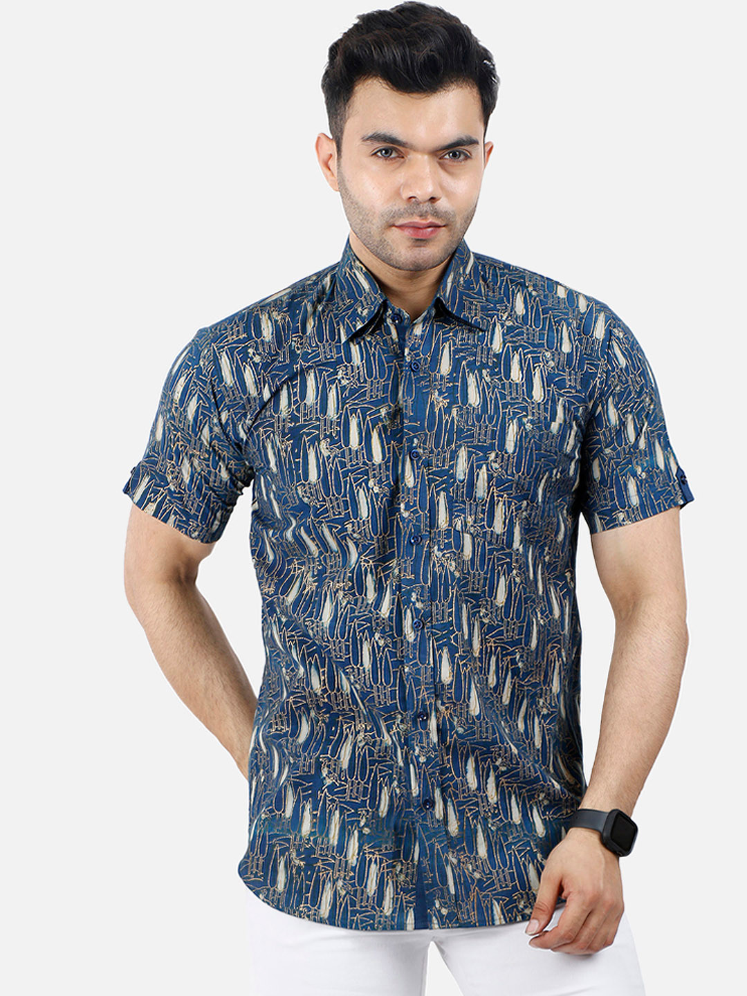

Wintage Men Blue Regular Fit Printed Casual Shirt