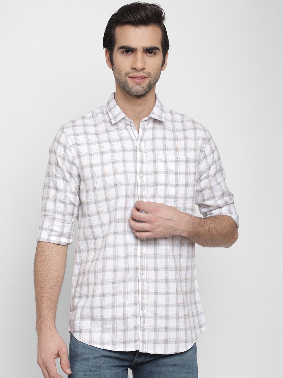 cape canary Men Grey & White Checked Casual Shirt