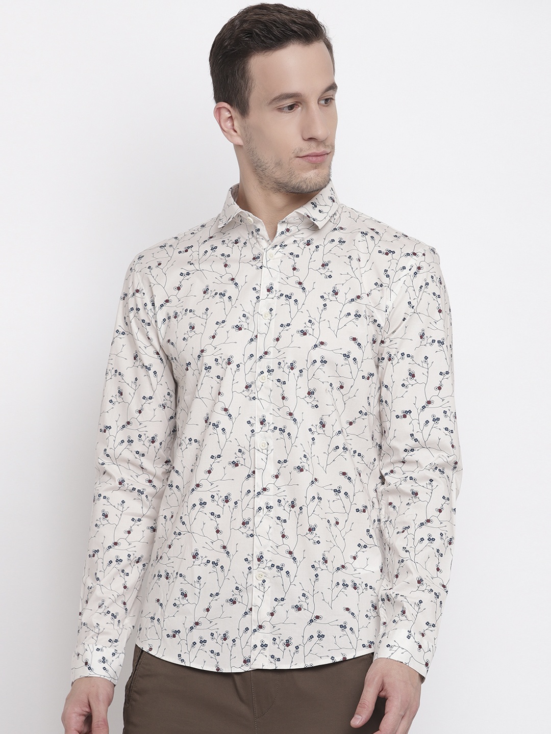 

LINDBERGH Men Off-White Slim Fit Floral Print Casual Shirt