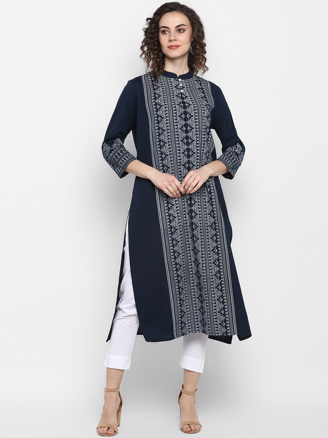 

Janasya Women Blue & White Printed Straight Kurta