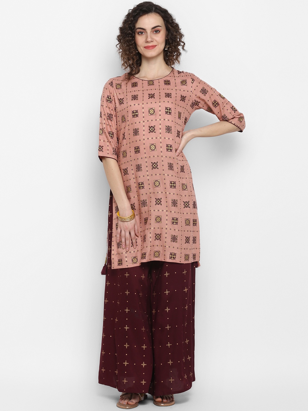 

Janasya Women Peach-Coloured & Gold Printed Kurta with Palazzos
