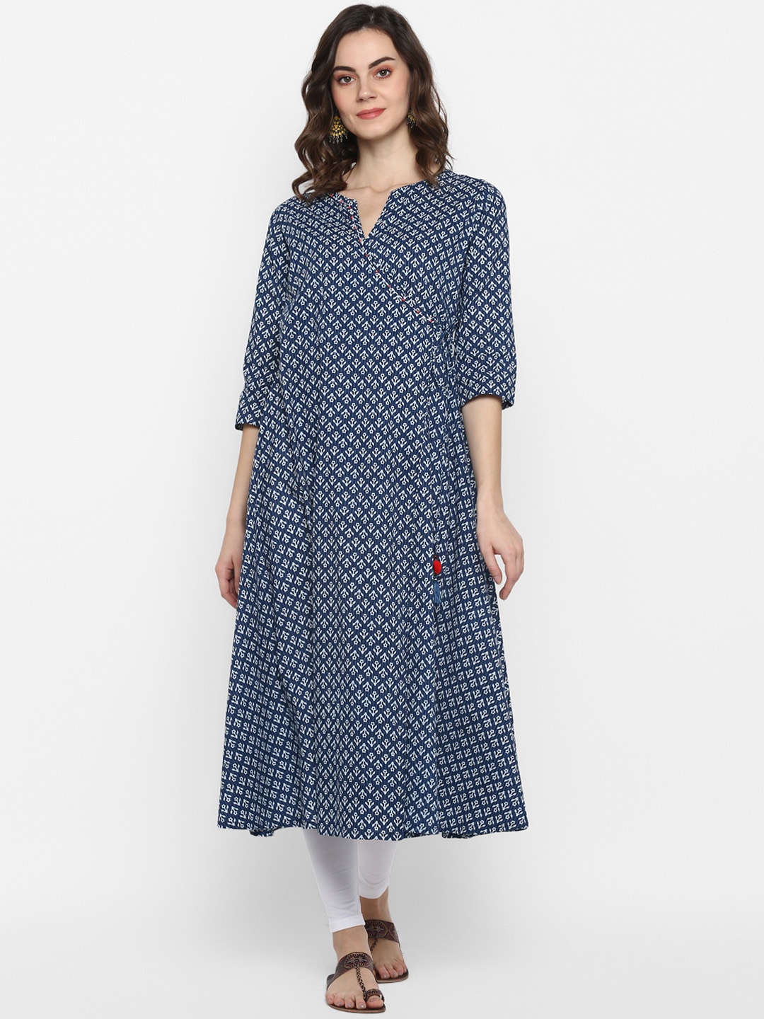 

Janasya Women Blue & White Printed Anarkali Kurta