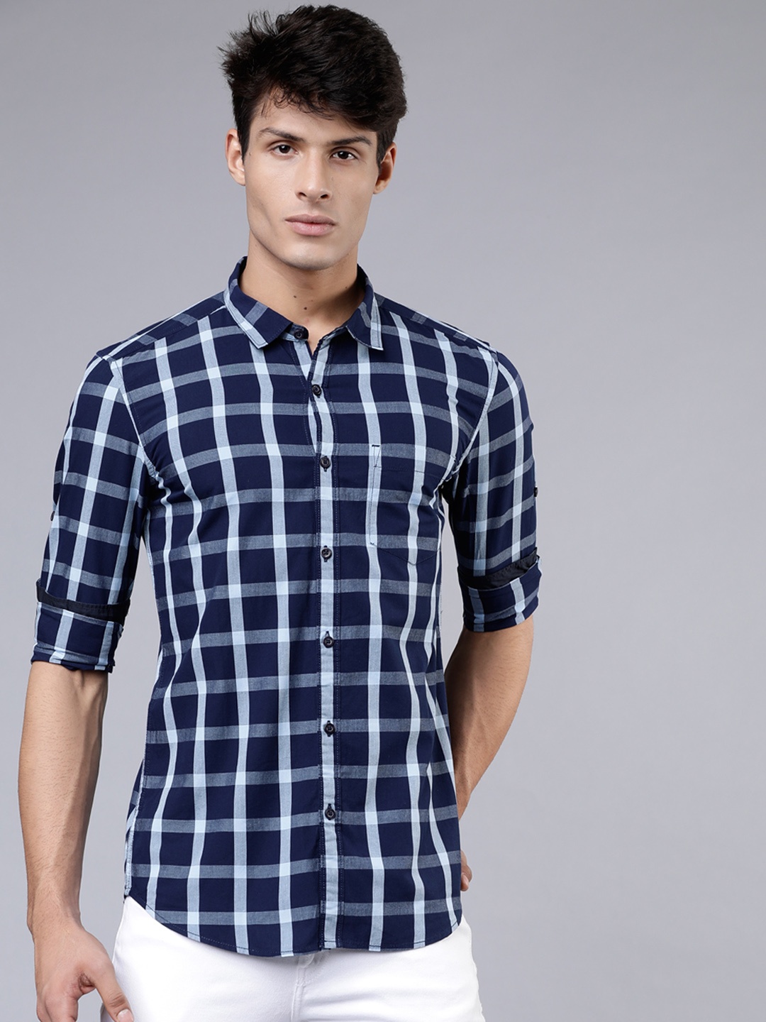 

HIGHLANDER Men Navy Blue & White Slim Fit Checked Casual Shirt