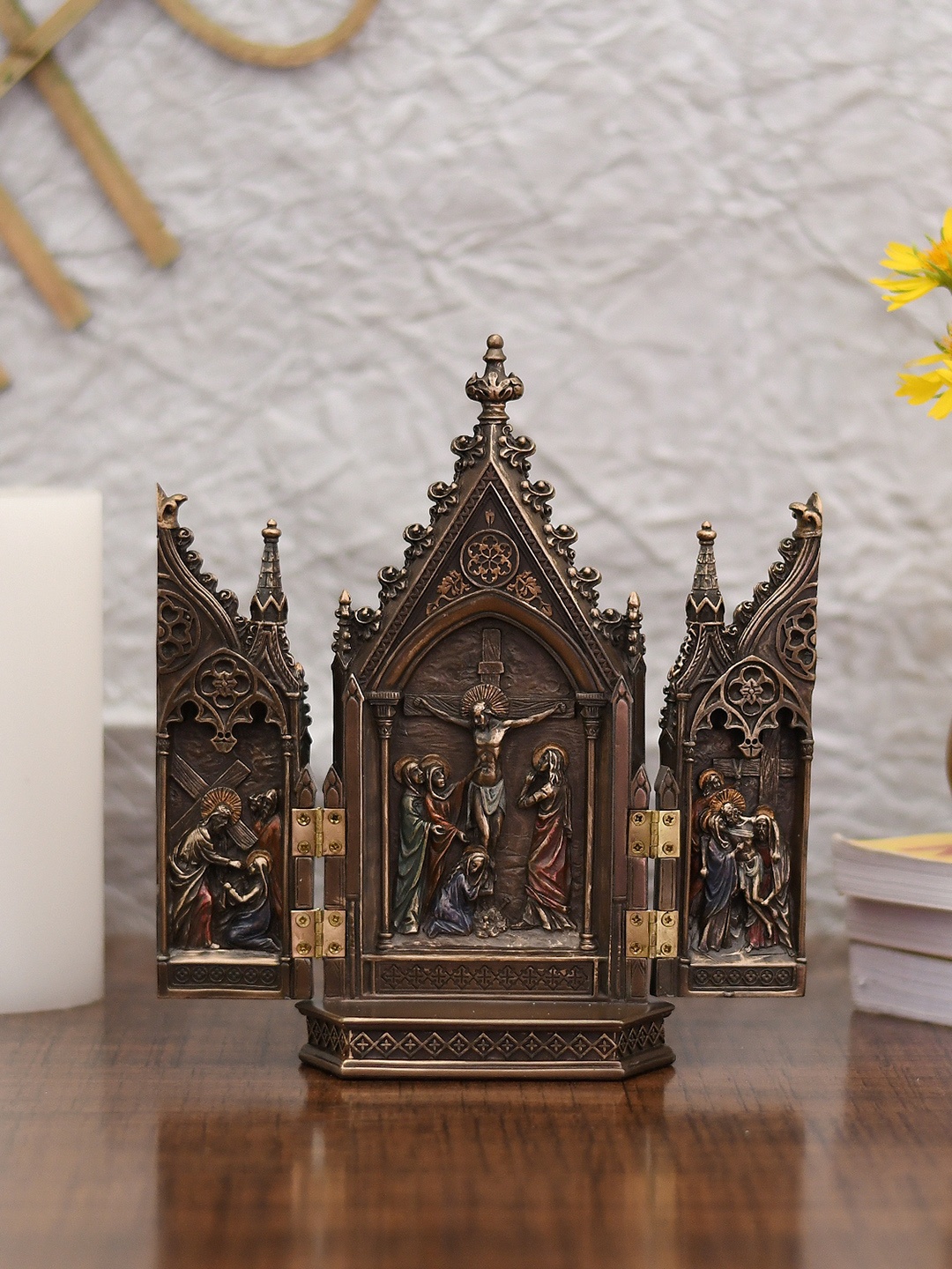 

CraftVatika Bronze-Toned Jesus Christ Nailed On The Cross Idol Showpiece