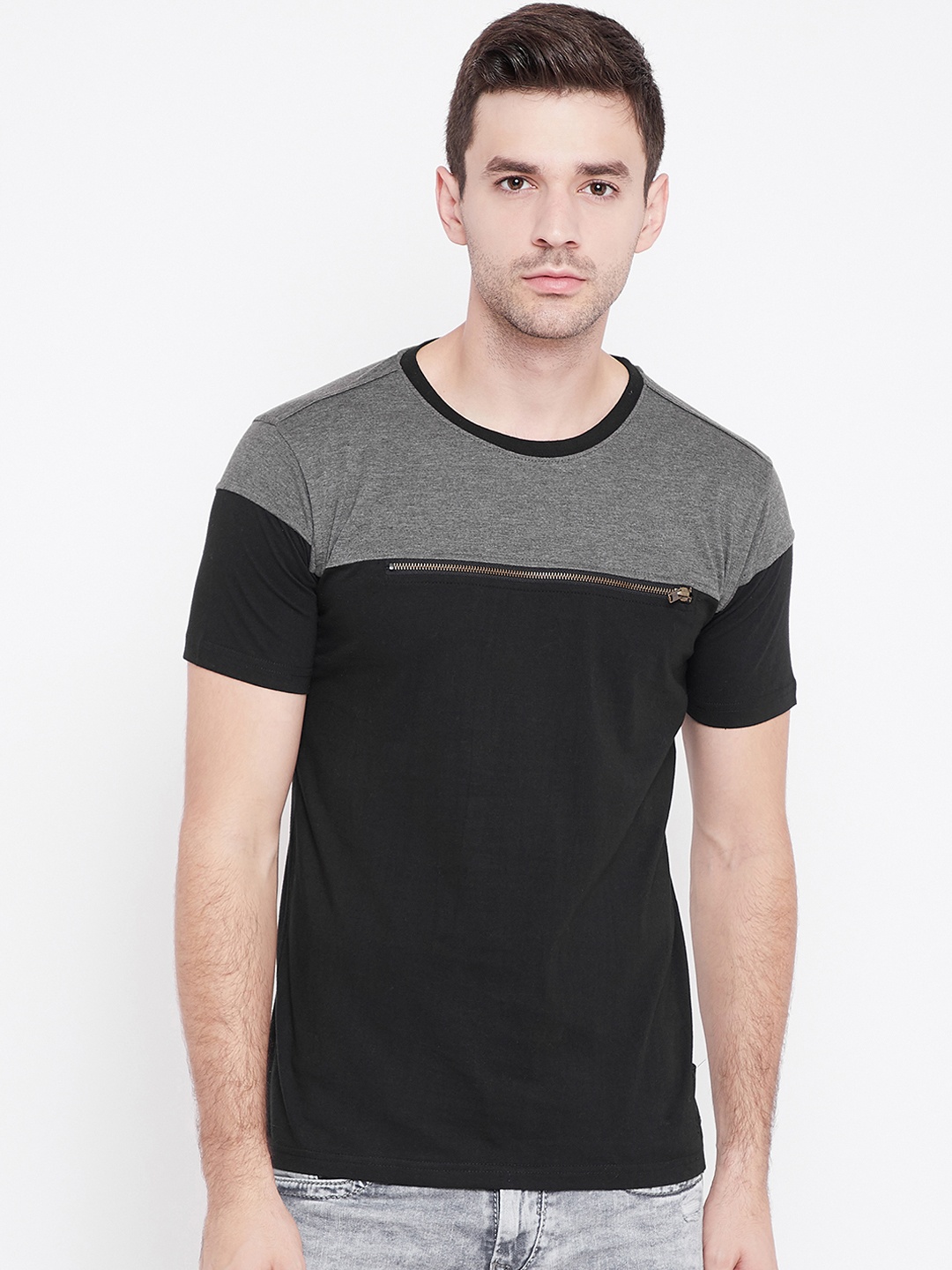 

PUNK Men Black & Grey Colourblocked Round Neck T-shirt with Zip Detail