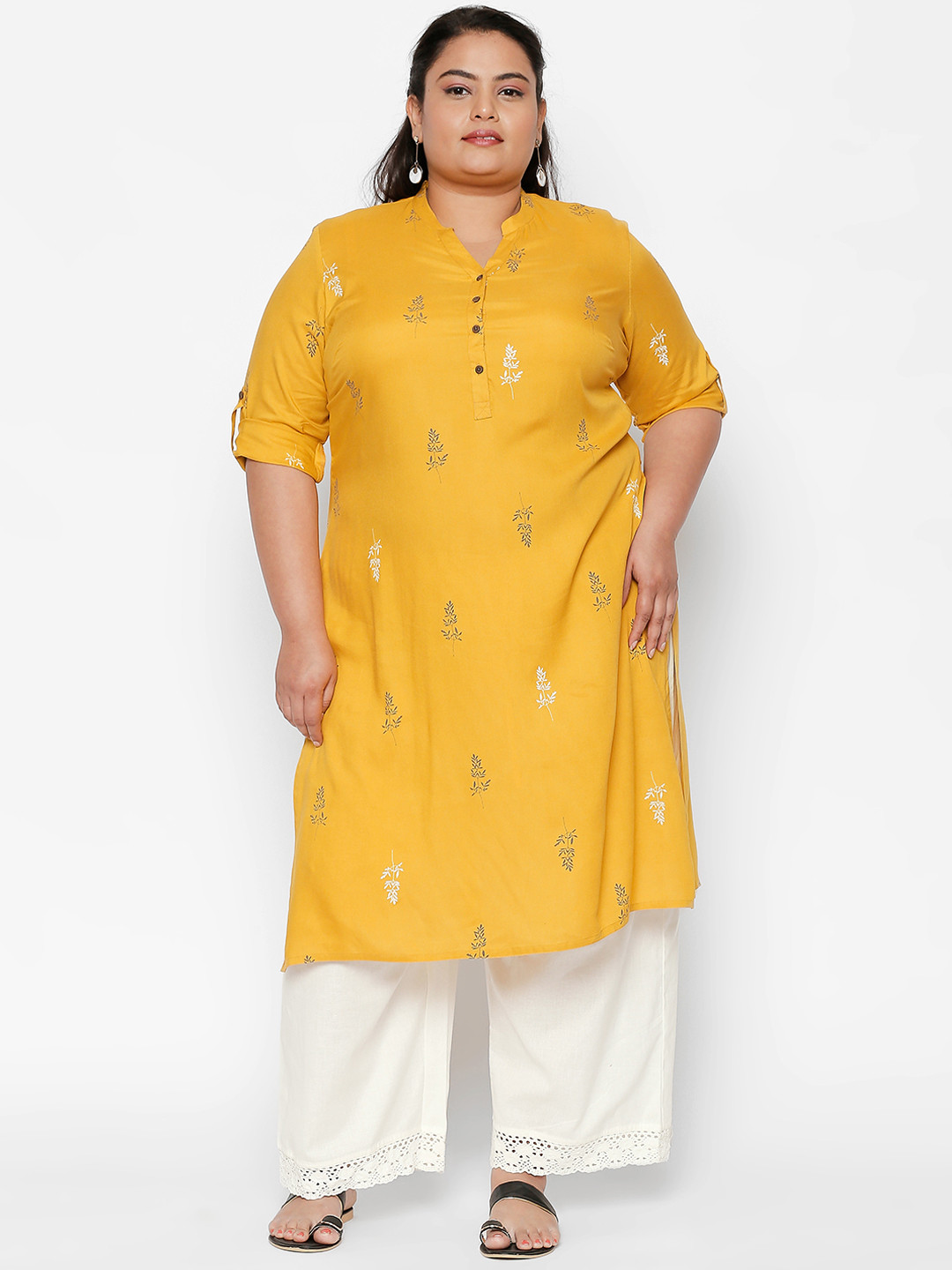 

RANGMANCH PLUS by Pantaloons Women Mustard Yellow & White Floral Printed Straight Kurta