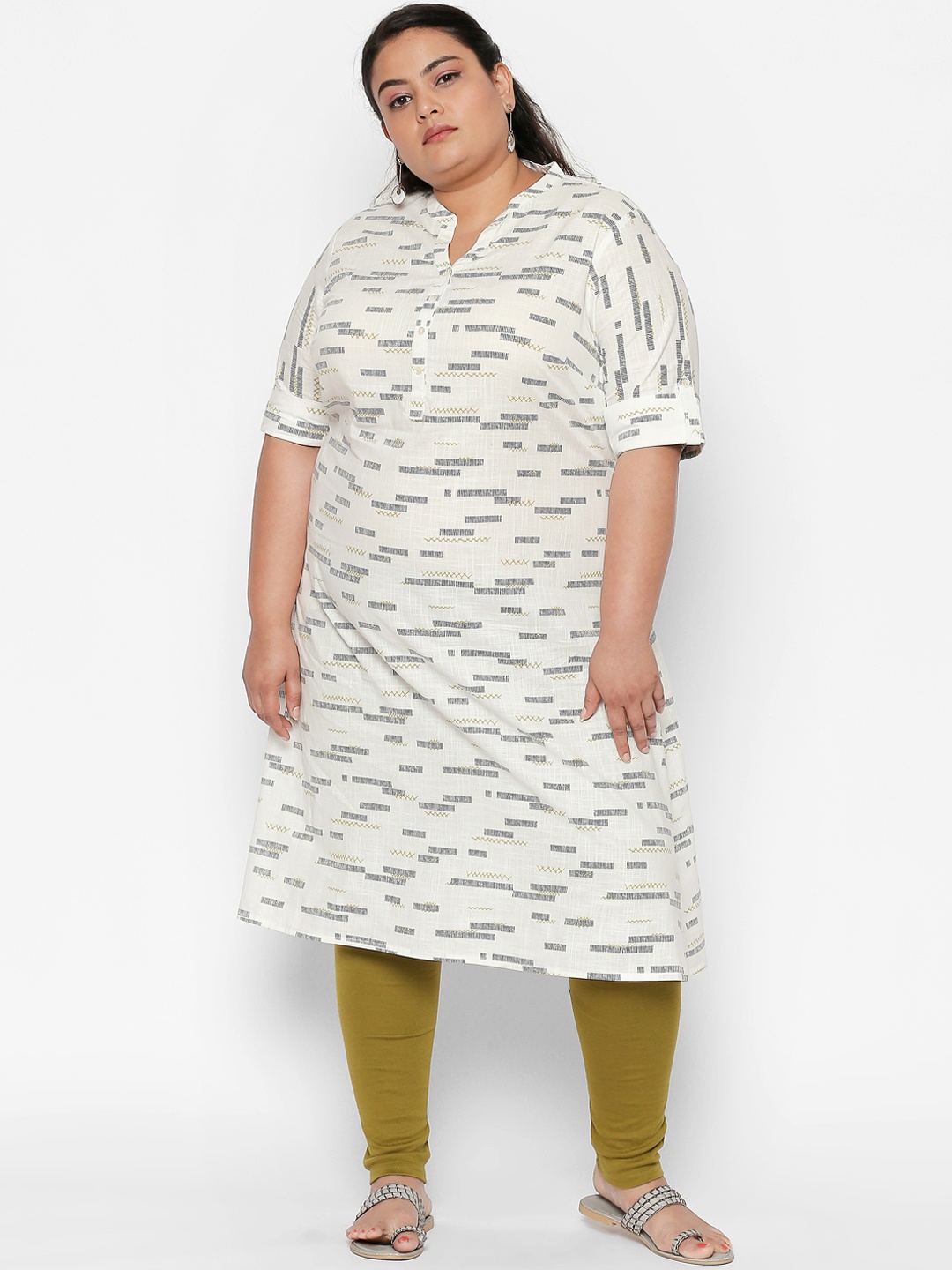 

RANGMANCH PLUS by Pantaloons Women Off-White & Black Printed A-Line Kurta
