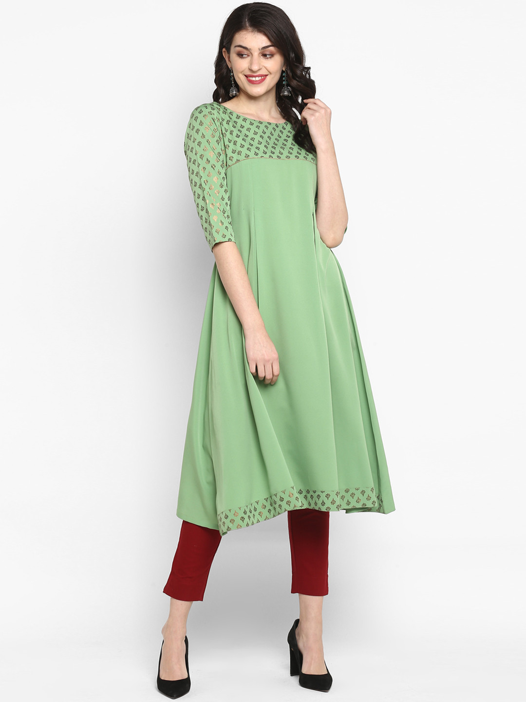 

Janasya Women Green & Gold-Coloured Gotta Patti Printed A-Line Kurta