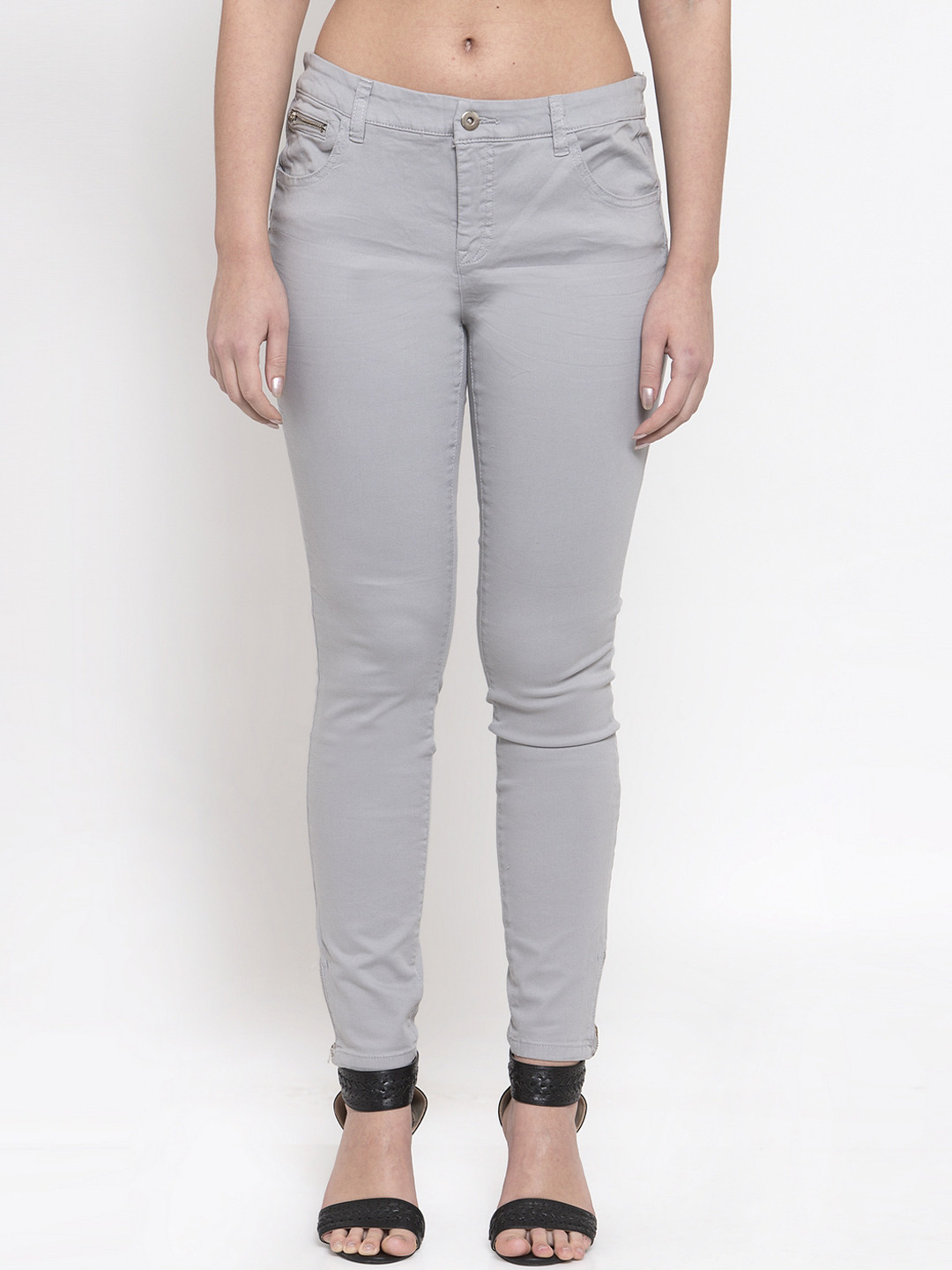 

KLOTTHE Women Grey Slim Fit Mid-Rise Clean Look Stretchable Jeans