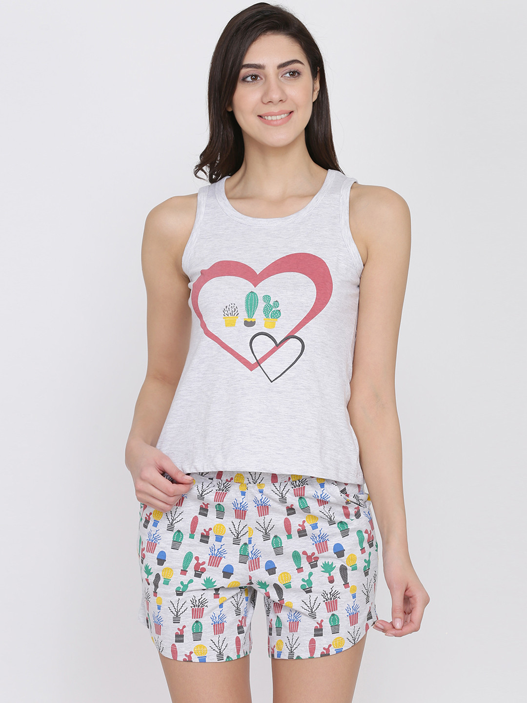 

Clovia Women Grey & Pink Printed Night suit