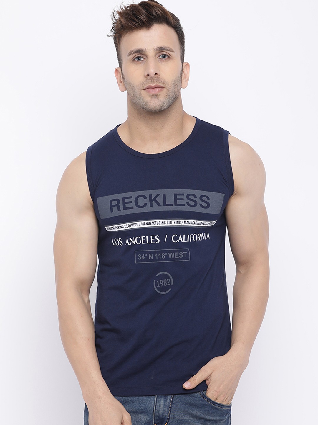 

CHKOKKO Men Navy Blue Printed Round Neck T-shirt