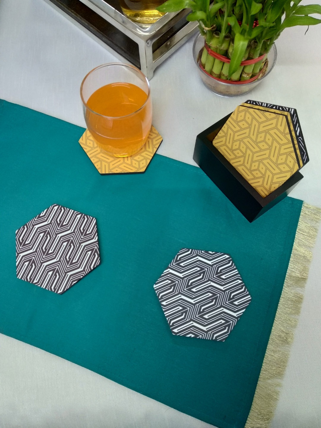 CRAYTON Set of 6 Multicoloured Hexagon Coasters With Holder, Black