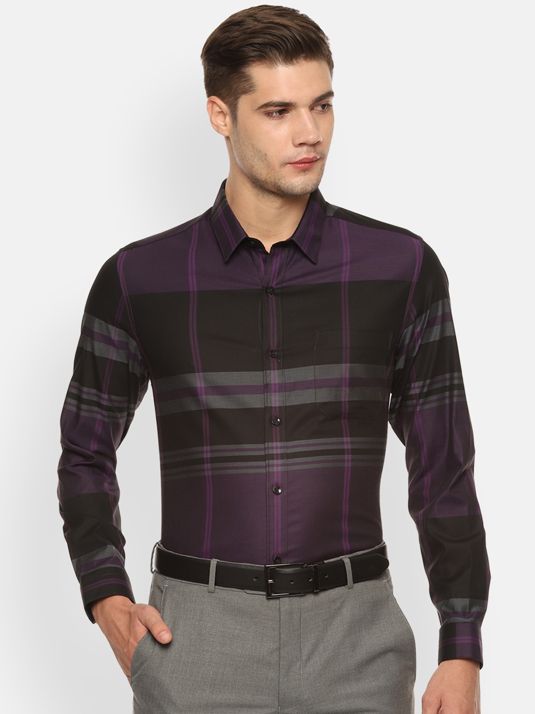 

Louis Philippe Men Black Classic Slim Fit Checked Formal Shirt