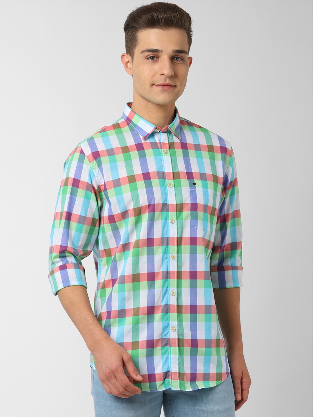 

Peter England Casuals Men Sea Green & Pink Slim Fit Checked Viroblock Casual Shirt