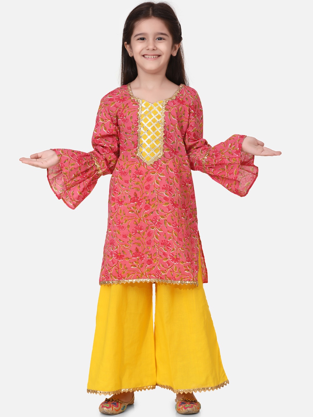 

BownBee Girls Pink & Yellow ethnic Print Kurti with Palazzos