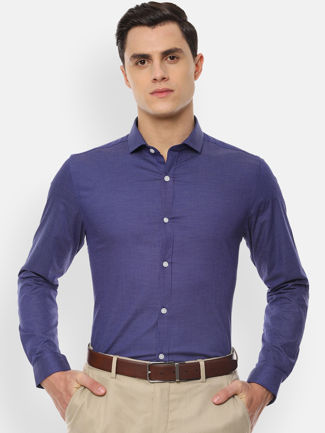 

Louis Philippe Men Blue & White Slim Fit Checked Formal Shirt