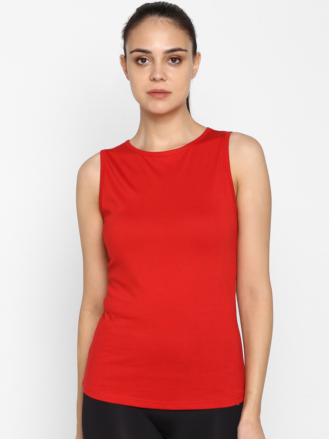 

appulse Women Red Solid Round Neck T-shirt