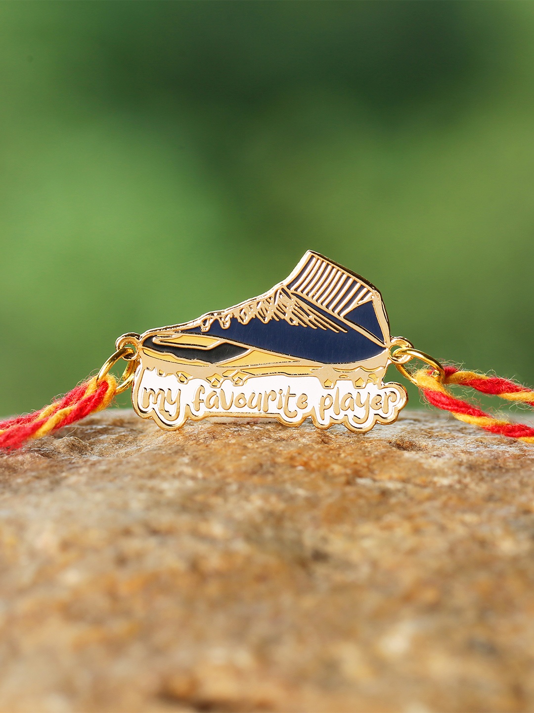

Bigsmall Navy Blue & Gold-Toned Brass-Plated Rakhi
