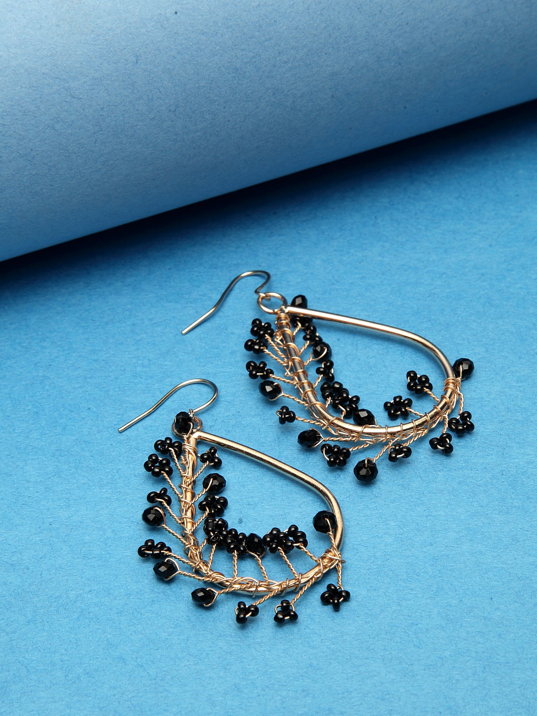 

Madame Black & Rose Gold Teardrop Shaped Drop Earrings
