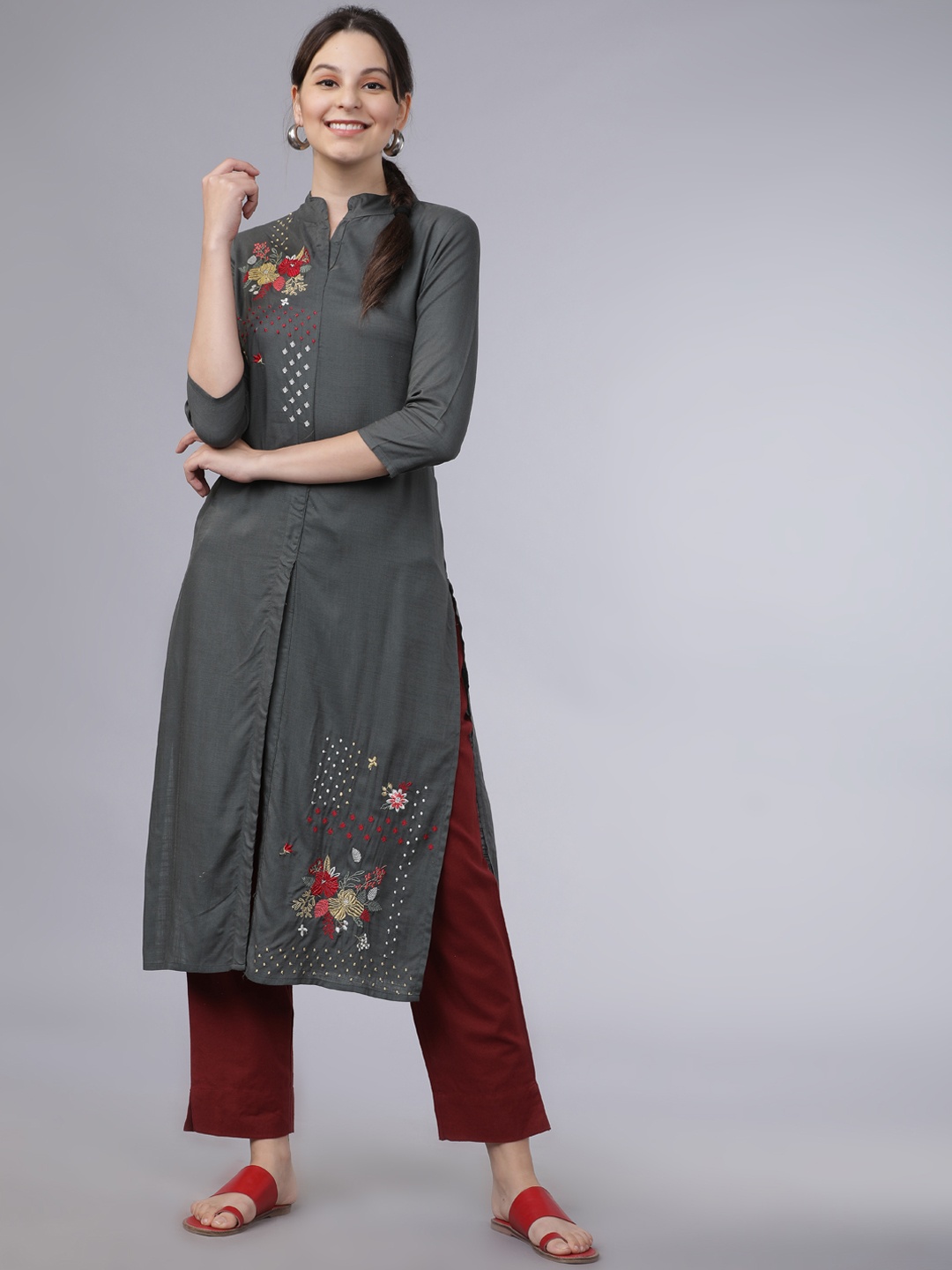 Vishudh Women Grey Solid Straight Kurta