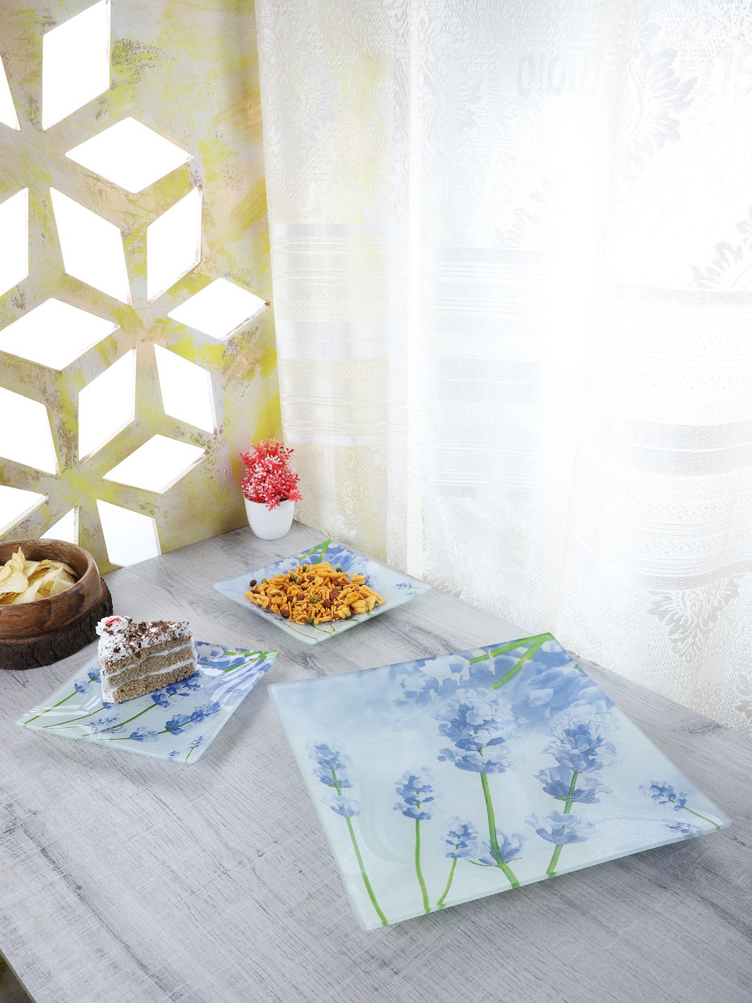 

ceradeco Set Of 7 Blue & Green Printed Small Plates With Serving Plate