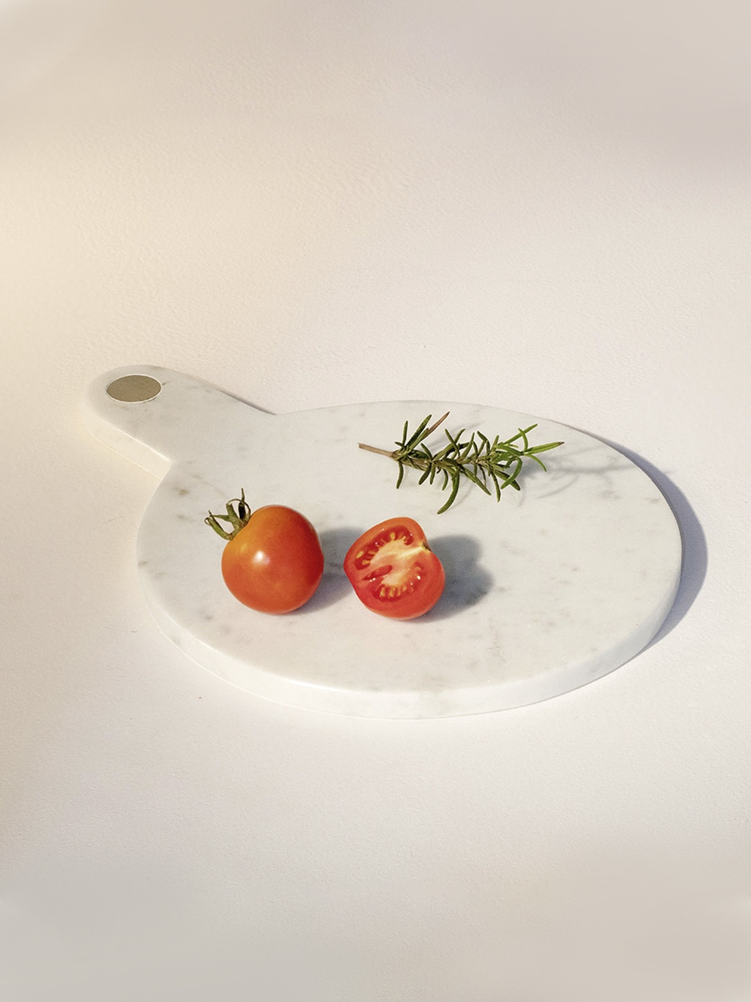 

ellementru White Solid Moonshine Marble Chopping Board