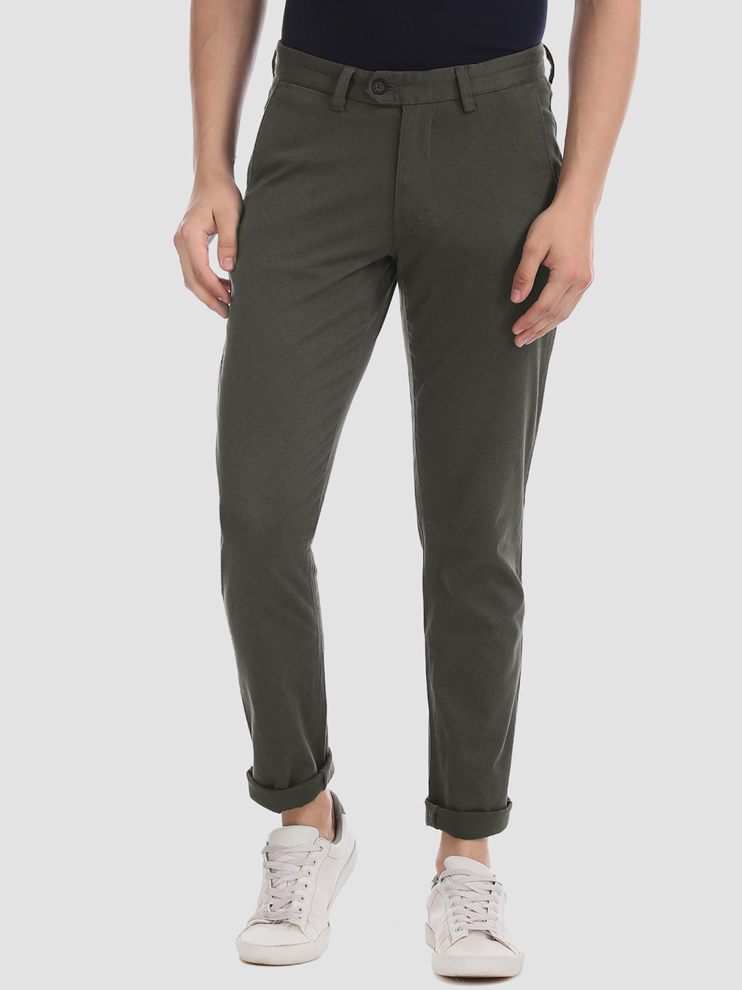 

AD By Arvind Men Olive Green & Black Tapered Fit Printed Chinos