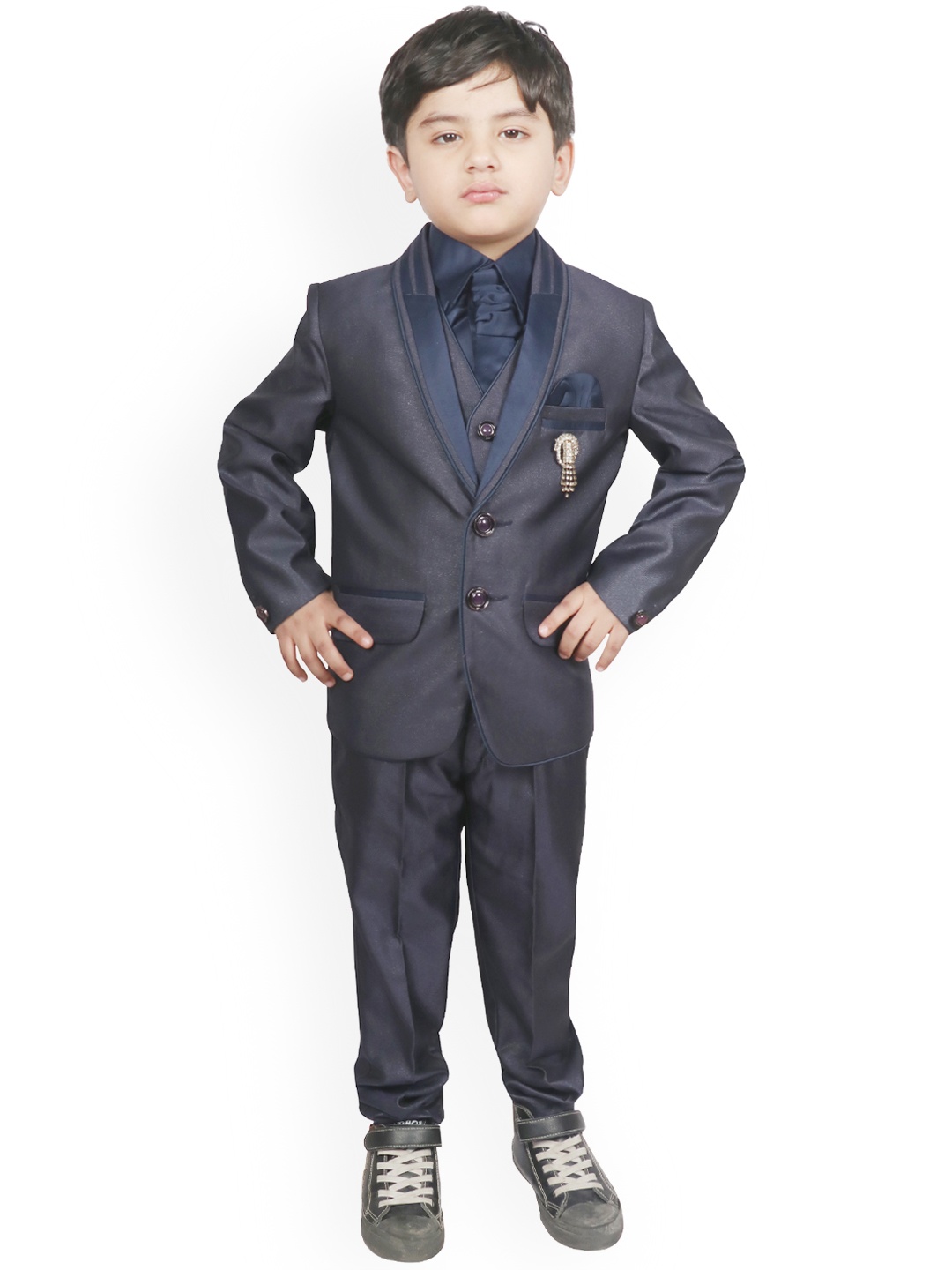 

SG YUVRAJ Boys Grey & Navy Blue Self-Design Single-Breasted Tuxedo Party Suit