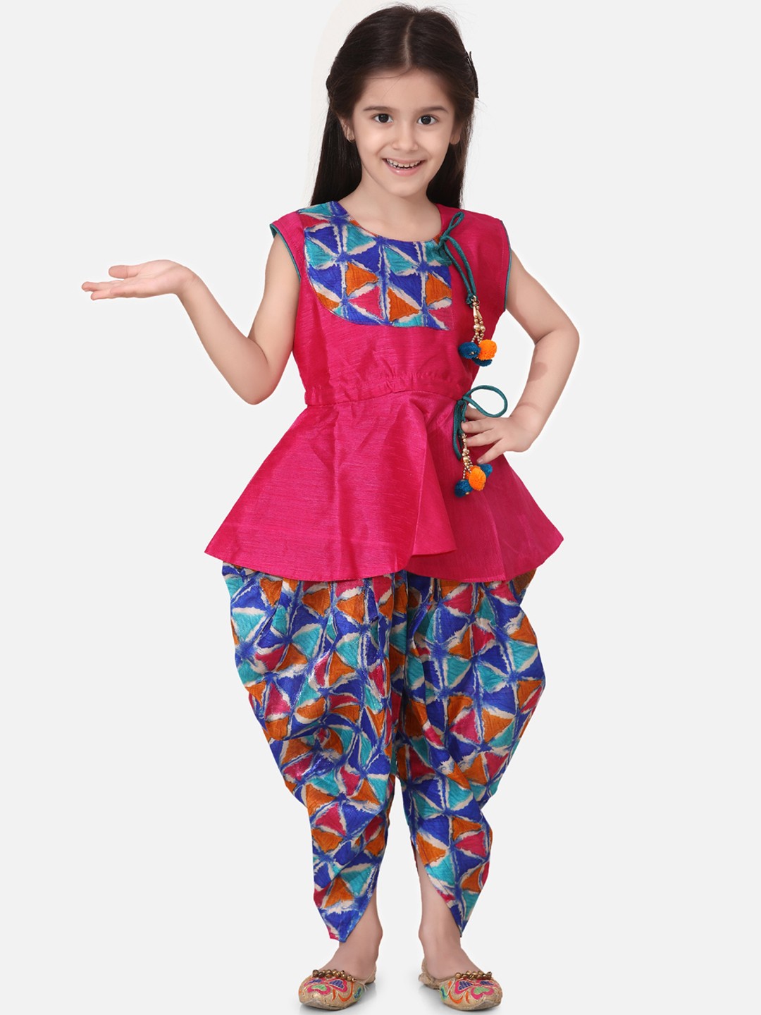 

BownBee Girls Pink & Blue Yoke Design Top with Dhoti Pants