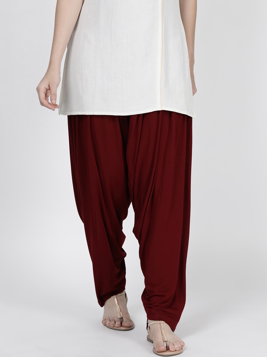 

TWIN BIRDS Women Maroon Solid Loose-Fit Patiala
