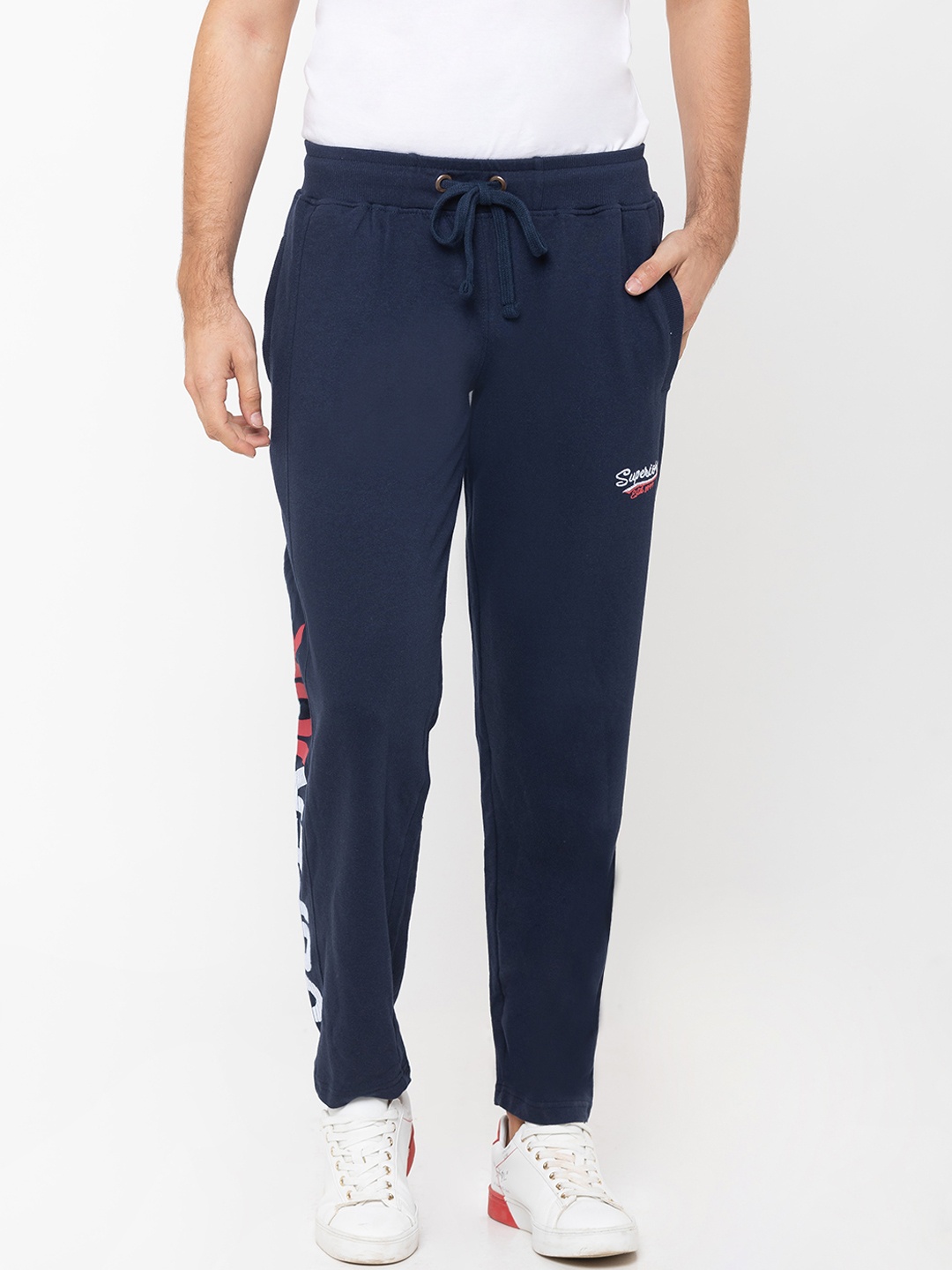 

Globus Men Navy Blue Regular Fit Solid Regular Trousers
