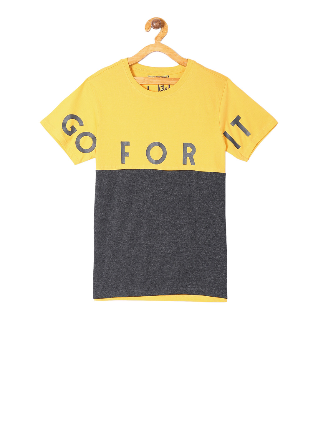 

Flying Machine Boys Yellow Grey Colourblocked Round Neck Pure Cotton T-shirt