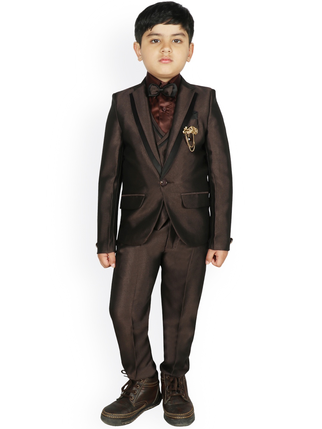 

SG YUVRAJ Boys Brown Solid Single-Breasted Partywear Suit Set