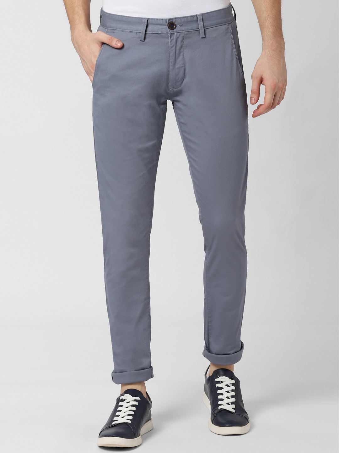 

Peter England Casuals Men Grey Skinny Fit Solid Regular Trousers