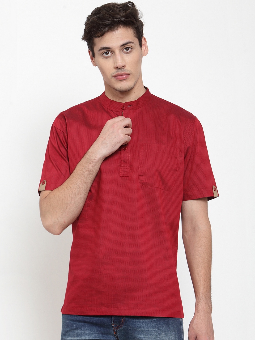 

NEUDIS Men Red Checked Straight Kurta