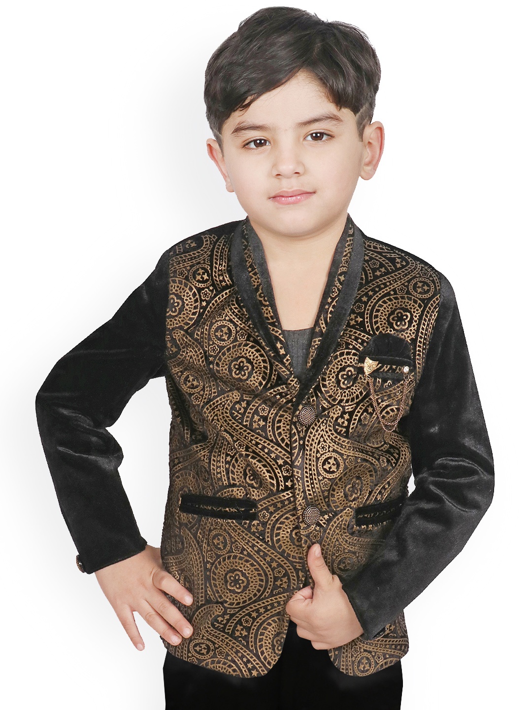 

SG YUVRAJ Boys Black & Gold-Colour Printed Slim-Fit Tuxedo Party Blazer