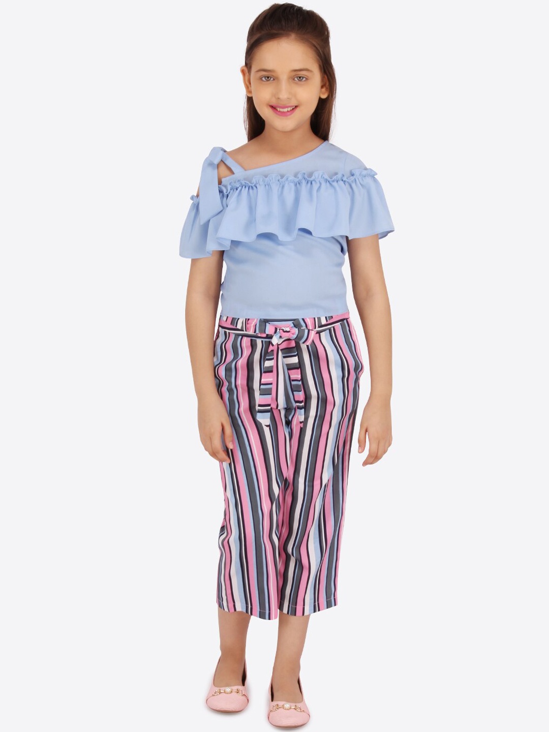

CUTECUMBER Girls Blue & Navy Blue Solid Top with Palazzos