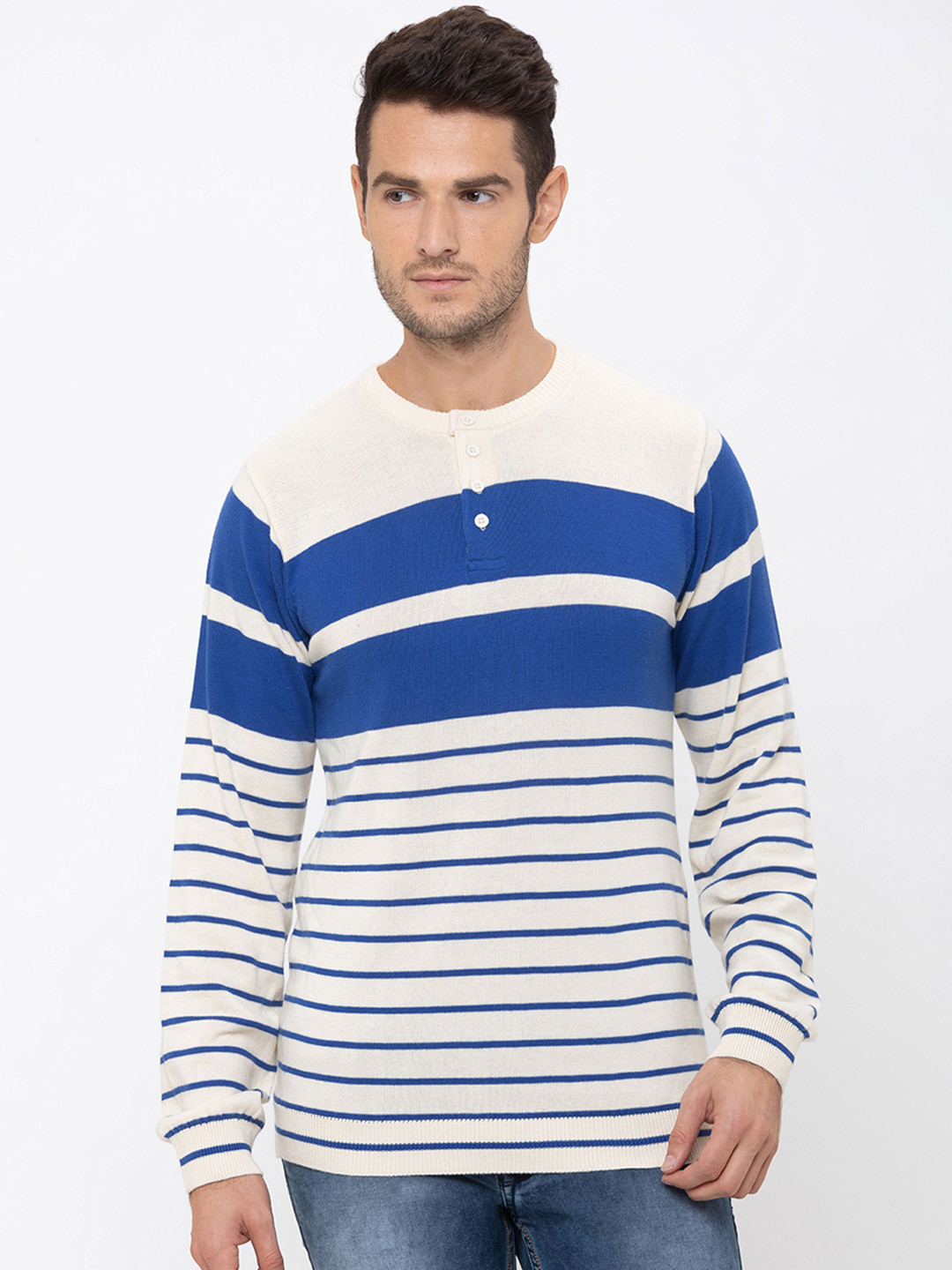 

Globus Men White & White Striped Pullover Sweater