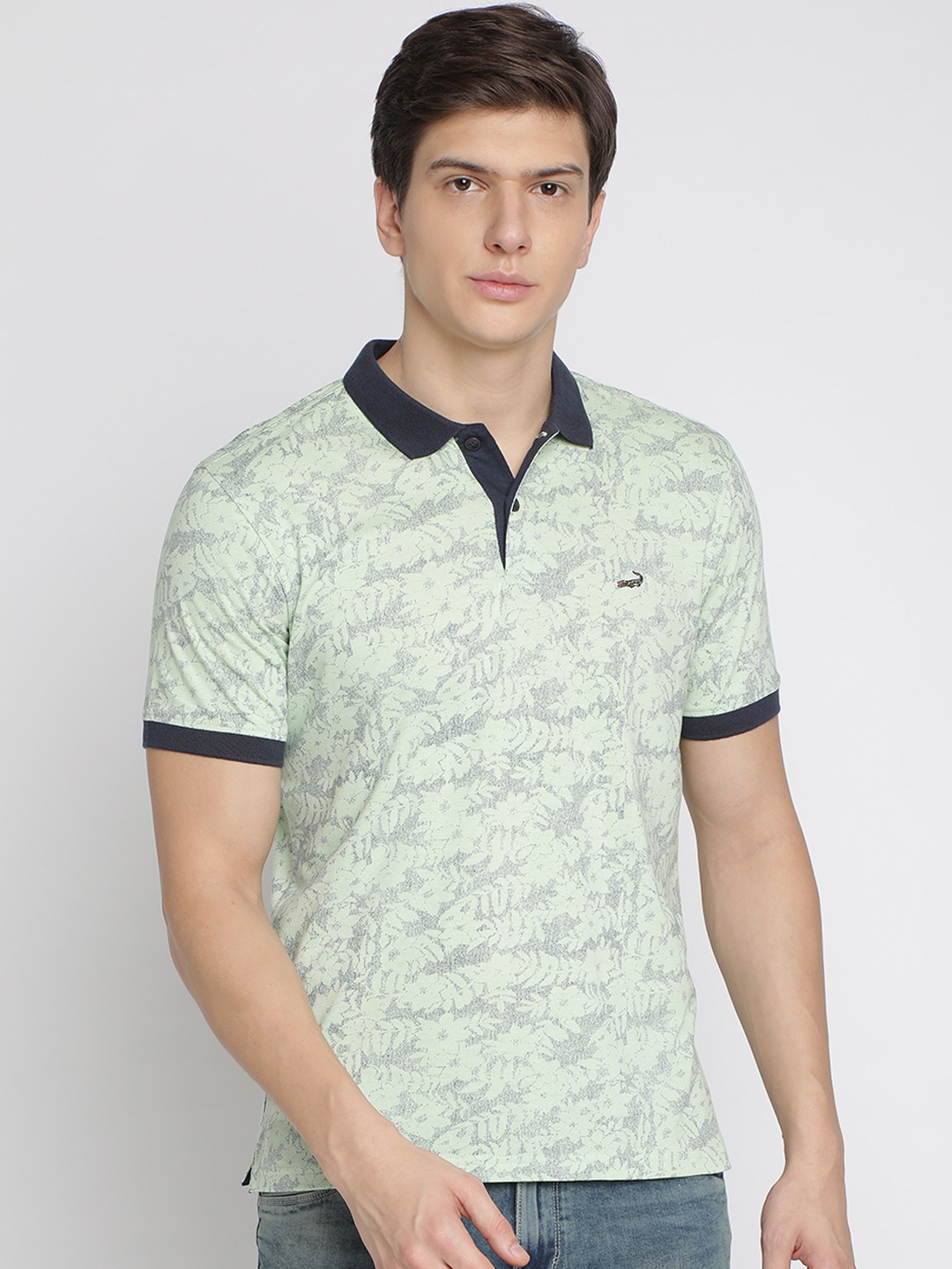 

Crocodile Men Green Printed Polo Collar T-shirt